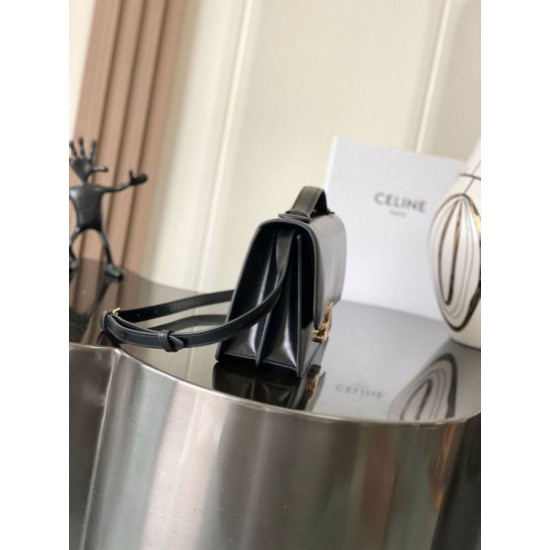 Replica Borse Celine Medium Triomphe Folio Marrone Imitazione fallate Outlet