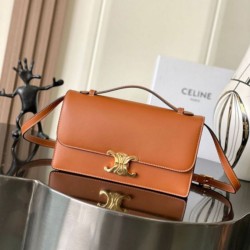 Replica Borse Celine Medium Triomphe Folio nera Imitazione fallate Outlet