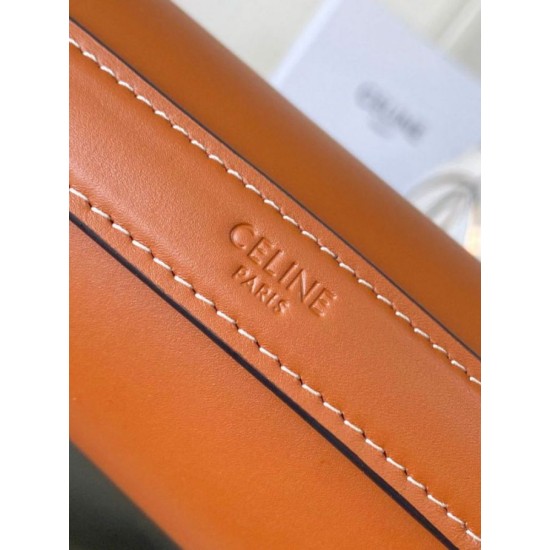 Replica Borse Celine Medium Triomphe Folio nera Imitazione fallate Outlet