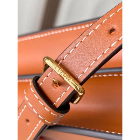 Replica Borse Celine Medium Triomphe Folio nera Imitazione fallate Outlet