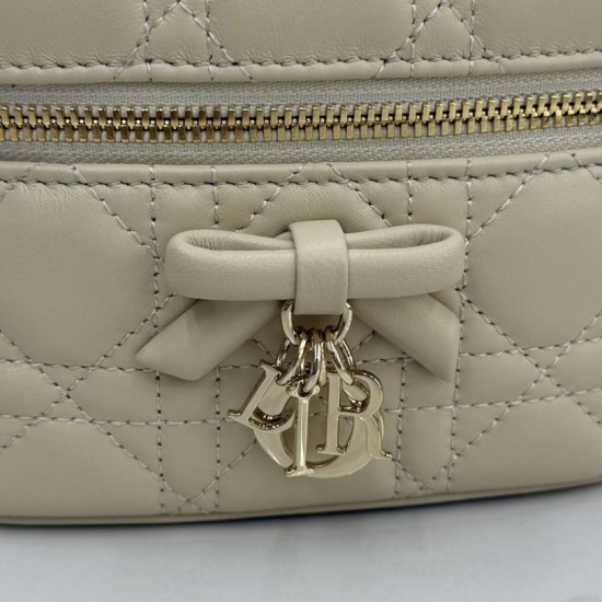 Replica Beauty case Dior Lady Dior Micro Albicocca Imitazione fallate Outlet