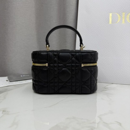 Replica Beauty case Dior Lady Dior Micro Nero Imitazione fallate Outlet