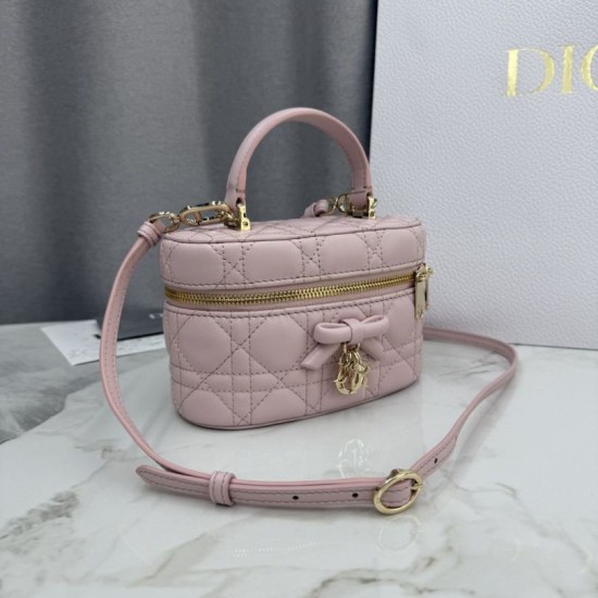Replica Beauty case Dior Lady Dior Micro Rosa Imitazione fallate Outlet