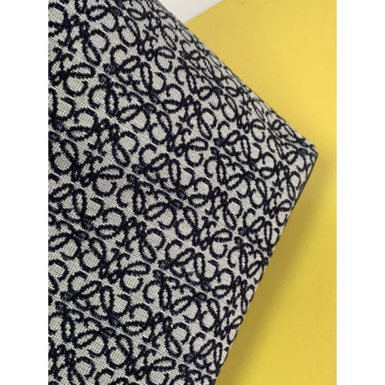 Replica Borsa tote di lusso Loewe East West in jacquard anagramma Imitazione fallate Outlet