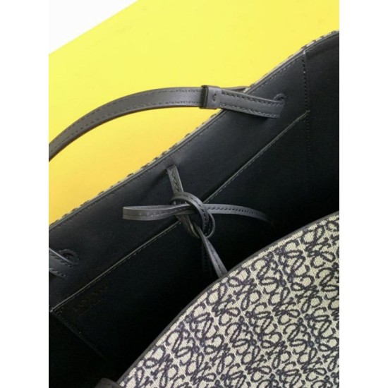 Replica Borsa tote di lusso Loewe East West in jacquard anagramma Imitazione fallate Outlet