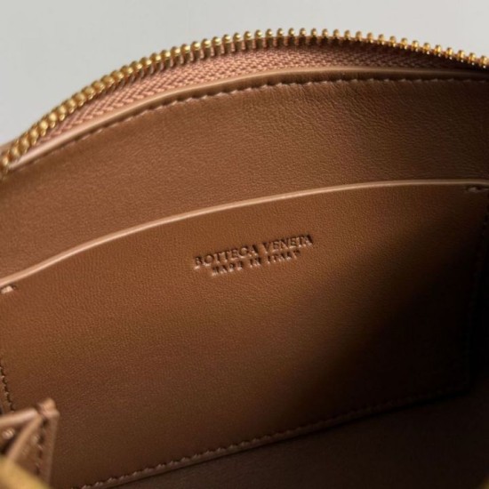 Replica Pouch Bottega Veneta Concerto camoscio intrecciato Marrone Imitazione fallate Outlet