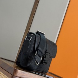 Premio Replica Borsa a tracolla Dior Trek Uomo Dior Oblique nylon nero Imitazione Outlet
