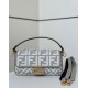 Premio Replica Borsa a tracolla classica Fendi Baguette FF ricamato grigio Imitazione Outlet