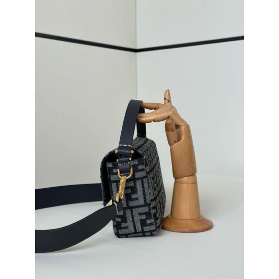 Premio Replica Borsa Fendi Baguette tessuto jacquard FF effetto denim blu Imitazione Outlet