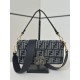 Premio Replica Borsa Fendi Baguette tessuto jacquard FF effetto denim blu Imitazione Outlet