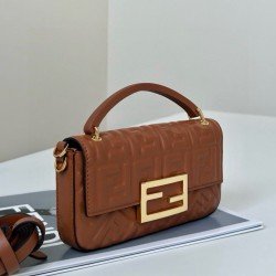 Premio Replica Borsa Fendi Baguette con manico superiore e logo FF impresso marrone Imitazione Outlet