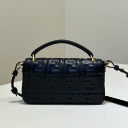 Premio Replica Borsa Fendi Baguette con manico superiore e logo FF impresso Nero Imitazione Outlet