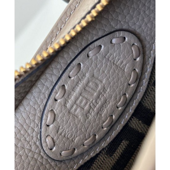 Premio Replica Borsa tote Fendi Roll Mini Selleria Grigia Imitazione Outlet