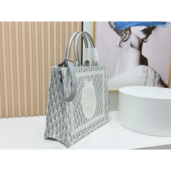 Premio Replica Borsa da uomo Dior Book Tote Piccola/Media/Grande con ricamo obliquo e tracolla blu/bianca Imitazione Outlet