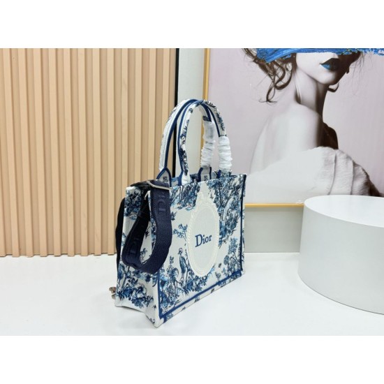 Premio Replica Borsa Dior Book Tote piccola/media/grande con ricamo Toile de Jouy blu/bianco Imitazione Outlet
