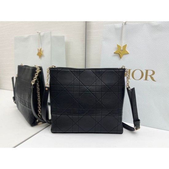 Premio Replica Borsa Dior Trianon con catena nera Imitazione Outlet