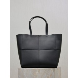 Replica Borsa tote YSL Saint Laurent Carré Nera Fallate Online