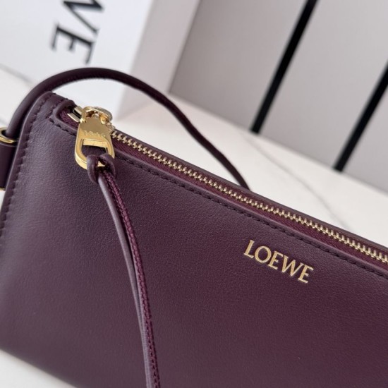 Replica Borsa Loewe Joya Pouch Nappa Borgogna Fallate Online