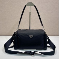 Replica Borsa a tracolla Prada da uomo nylon/saffiano nera Fallate Online