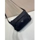 Replica Borsa a tracolla da uomo Prada nylon/saffiano 2VH192 Nero Fallate Online