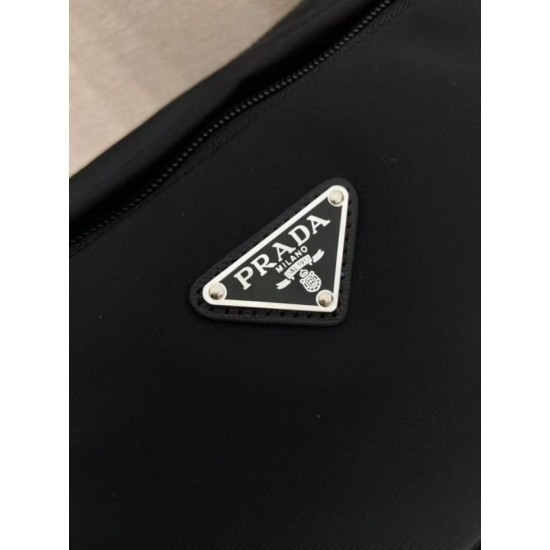 Replica Borsa a tracolla da uomo Prada nylon/saffiano 2VH192 Nero Fallate Online