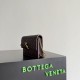 Replica Borsa a tracolla Andiamo di Bottega Veneta su catena Borgogna Fallate Online