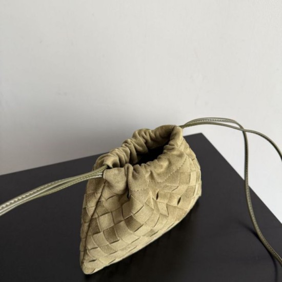 Replica Bottega Veneta Dustbag Intrecciato Scamosciato verde oliva Fallate Online