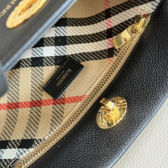 Replica Borsa tote Burberry Cotswolds nera Fallate Online