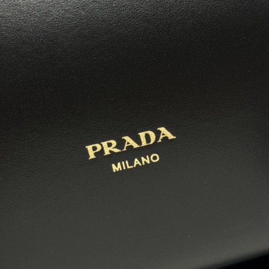 Replica Borsa a tracolla Prada Tumulte piccola 1BD395 nera Fallate Online