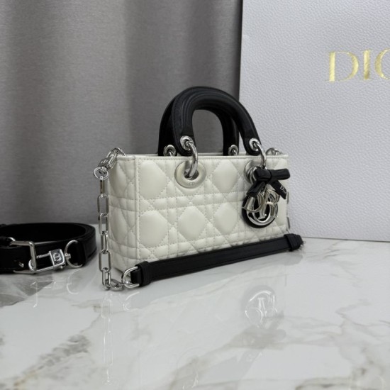 Replica Borsa Dior Lady D-Joy Micro Bag Latte Cannage in pelle di agnello bianca False Online