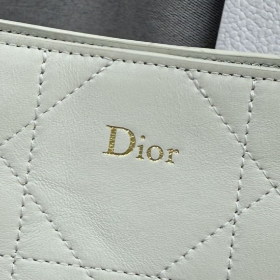 Replica Borsa Dior Trianon con catena agnello piatta Macrocannage Bianco False Online
