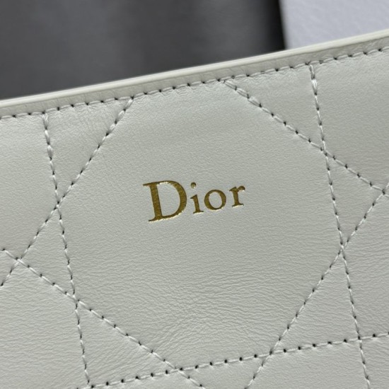 Replica Borse Dior Trianon con catena piatta macrocannage bianca False Online
