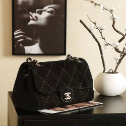 Qualità superiore Replica Borsa Chanel Maxi Flap scamosciata Nero Imitazione Outlet