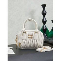 Qualità superiore Replica Borsa tote Miu Miu Arcadie nappa trapuntata 5BB123 Bianco Imitazione Outlet