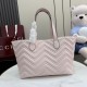 Qualità superiore Replica Borsa tote media Gucci 855279 GG Marmont Rosa Imitazione Outlet