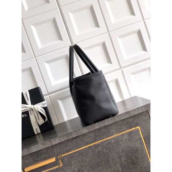 Qualità superiore Replica Borsa shopper Chanel Cerf Executive in pelle di vitello nera 32cm Imitazione Outlet