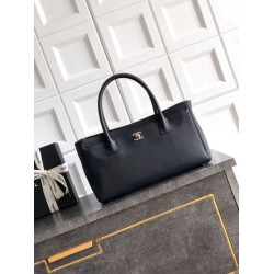 Qualità superiore Replica Borsa shopper Chanel Cerf Executive in pelle di vitello nera 32cm Imitazione Outlet
