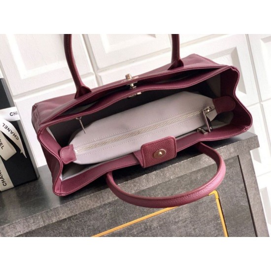 Qualità superiore Replica Borsa shopper Chanel Cerf Executive in pelle di vitello 32cm Borgogna Imitazione Outlet