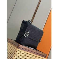 Qualità superiore Replica Borsa a tracolla da uomo Dior Jett con patta Imitazione Outlet