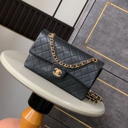 Replica Borsa a mano Chanel classica Flap A1112 nera 20/25cm Imitazione Outlet Fallate