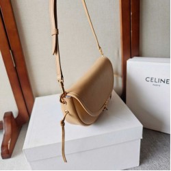Replica Borsa Celine Halfmoon piccola morbida Triomphe albicocca Imitazione Outlet Fallate