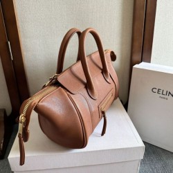 Replica Borsa tote a spalla media Luggage Celine morbida pelle di agnello lucida marrone Imitazione Outlet Fallate