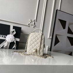 Replica Zaino Chanel Mini Classic trapuntato con logo CC AP3663 bianco Imitazione Outlet Fallate