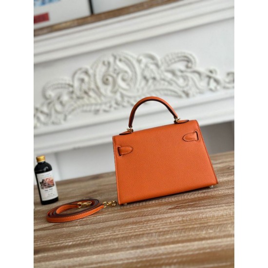 Replica Borsa Hermes Mini Kelly II Sellier Epsom Rosa Falso Online Replica Borsa Hermes Mini Kelly II Sellier Epsom Rosa Imitazione Outlet Fallate