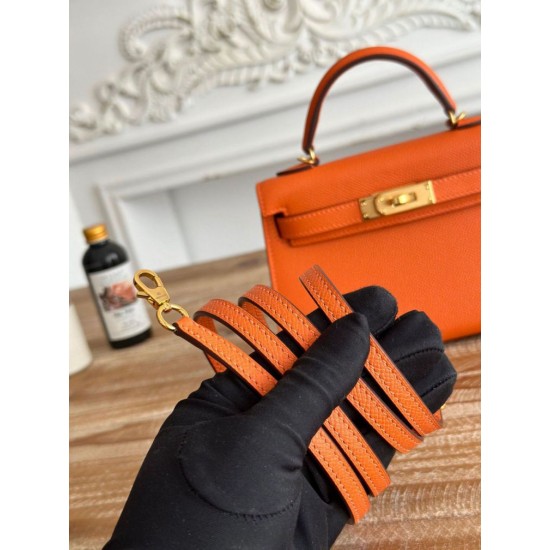 Replica Borsa Hermes Mini Kelly II Sellier Epsom Rosa Falso Online Replica Borsa Hermes Mini Kelly II Sellier Epsom Rosa Imitazione Outlet Fallate