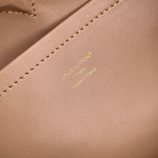 Replica Borsa Louis Vuitton Capucines MM M26259 Marrone Imitazione Outlet Fallate