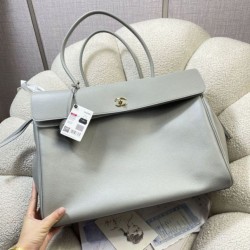 Repliche Perfette Borsa shopping grande Chanel 26S Jennie AS6289 Azzurro Imitazione Outlet