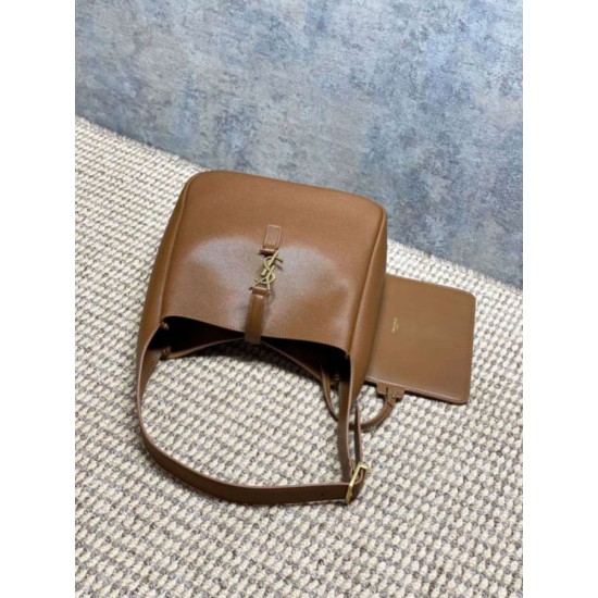 Repliche Perfette Borsa a tracolla piccola morbida Hobo YSL Saint Laurent Le 5 À 7 morbida marrone Imitazione Outlet