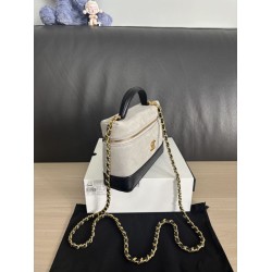 Perfette Replica Borse Chanel 26P Vanity con catena AP5186 scamosciata di vitello grigia Imitazione Outlet