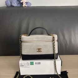 Perfette Replica Borse Chanel 26P Vanity con catena AP5186 scamosciata di vitello grigia Imitazione Outlet